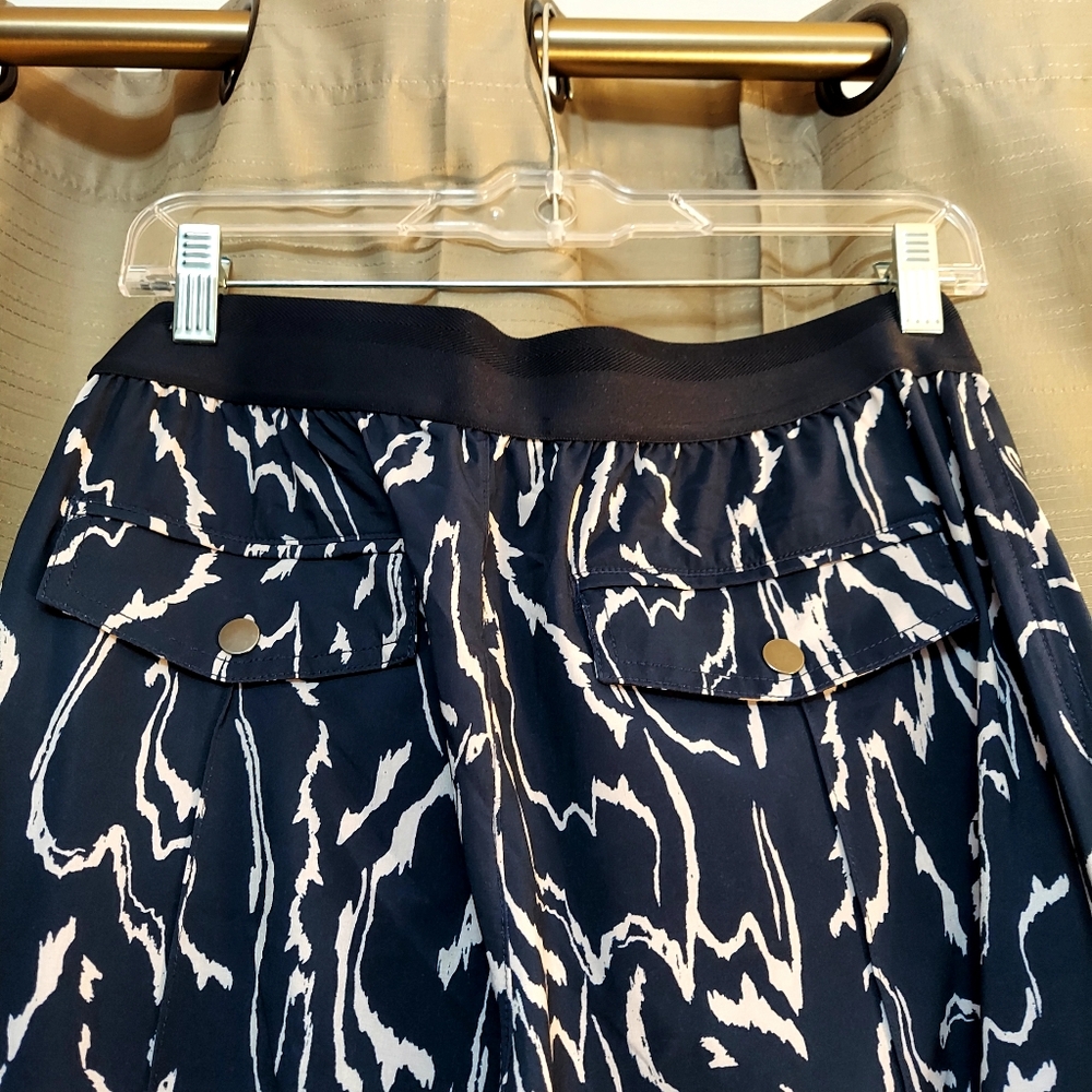 NWT ATHLETA Vienna Cargo Pant Navy And Pale Pink Size 8 - Picture 6 of 9